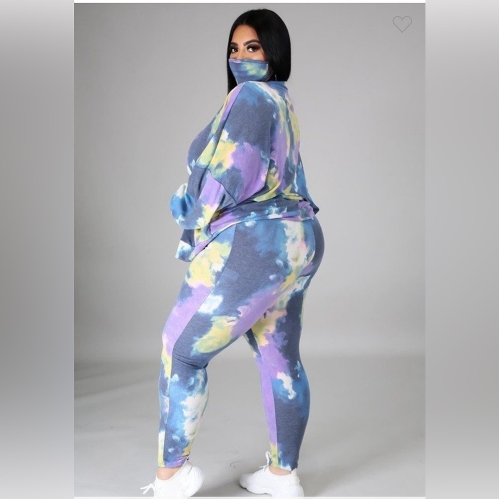 Two Piece Multi Colored Set - Picture 3 of 4